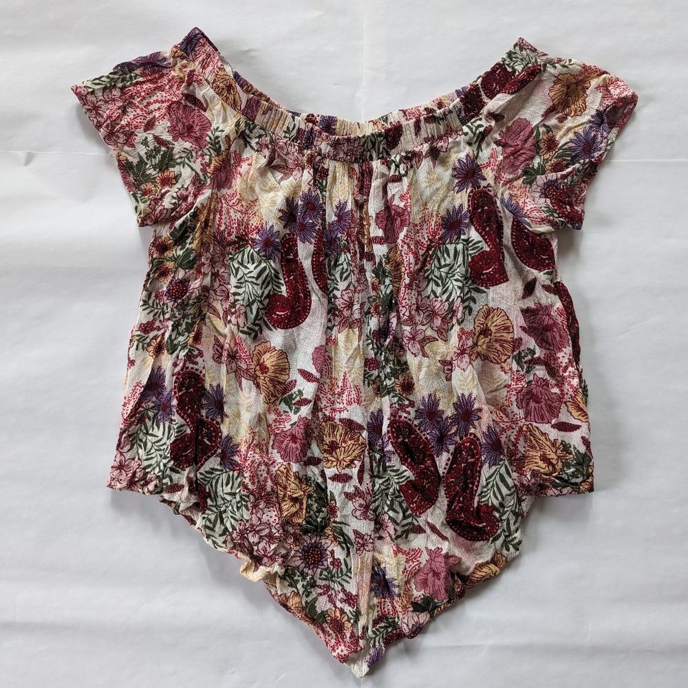 🎉 4 for $25 🎉 Love, Fire Floral Off The Shoulder Flowy Cropped Top